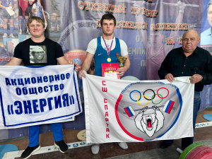 ЗОЛОТО НА ПЕРВЕНСТВЕ ОБЛАСТИ ПО ТЯЖЁЛОЙ АТЛЕТИКЕ! 