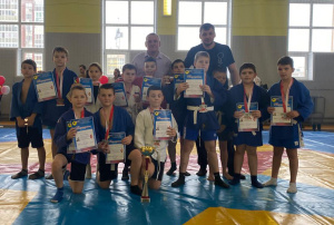СОСТЯЗАНИЯ С ЭЛЕМЕНТАМИ САМБО, ПОСВЯЩЁННЫЕ ПАМЯТИ А. Т. ХАРЧЕНКО