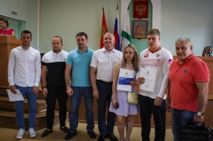 НАГРАЖДЕНИЕ СПОРТСМЕНОВ В ДЕНЬ МОЛОДЁЖИ!